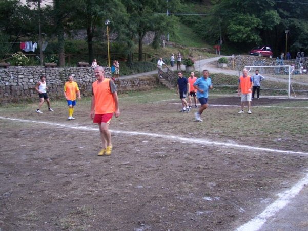  Image name: Calcio26.jpg 
 width: 601 pixel 
 height: 452 pixel 
 Size: 279854 bytes 
 Click to enlarge 